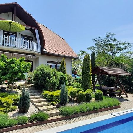 Kati Villa Vonyarcvashegy Ngoại thất bức ảnh