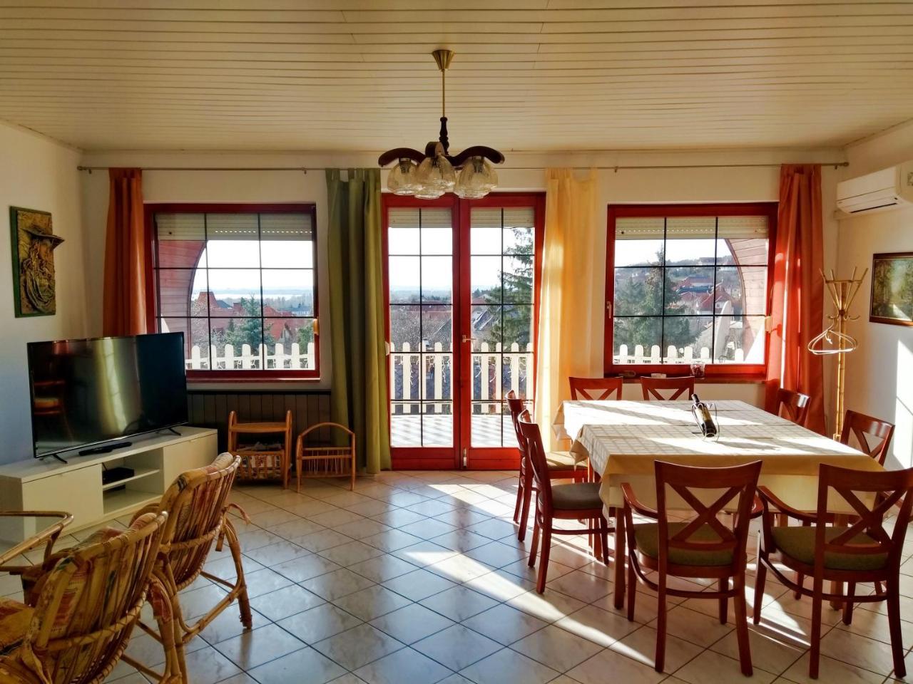 Kati Villa Vonyarcvashegy Ngoại thất bức ảnh